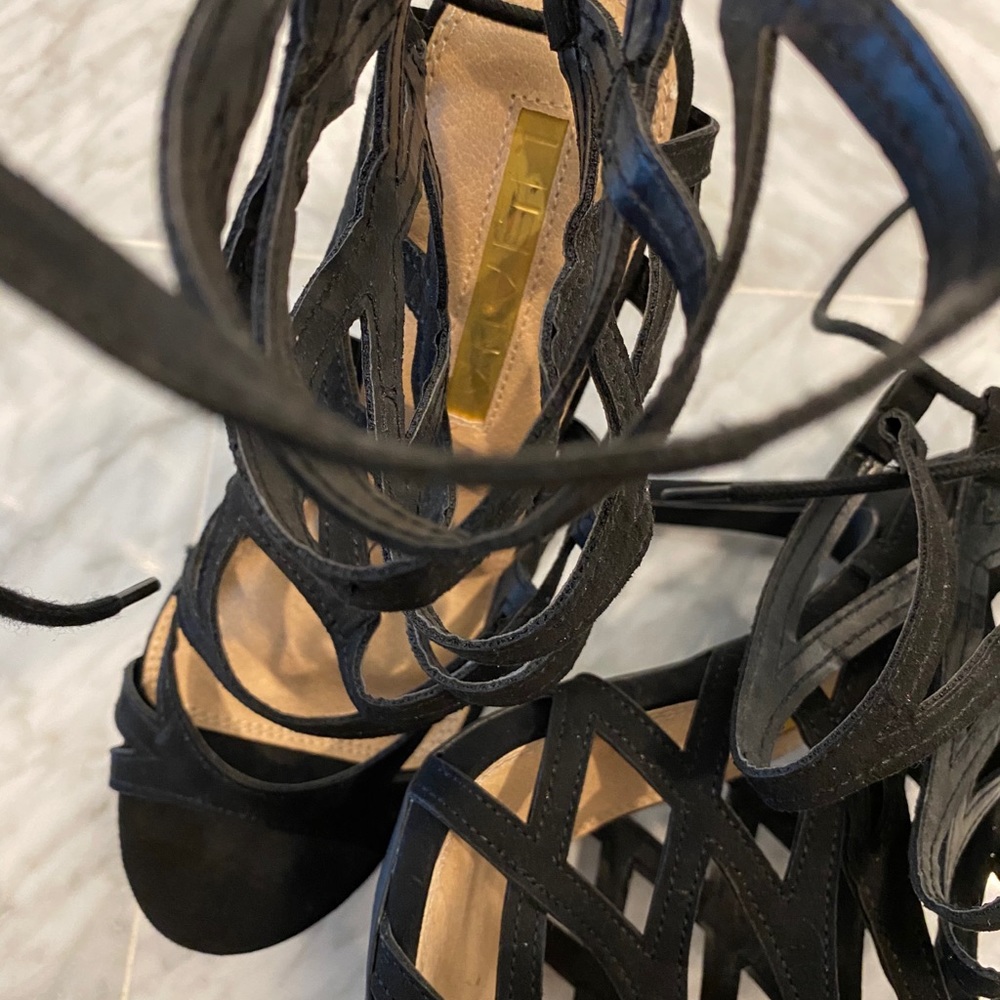 Gladiator Heels - image 3